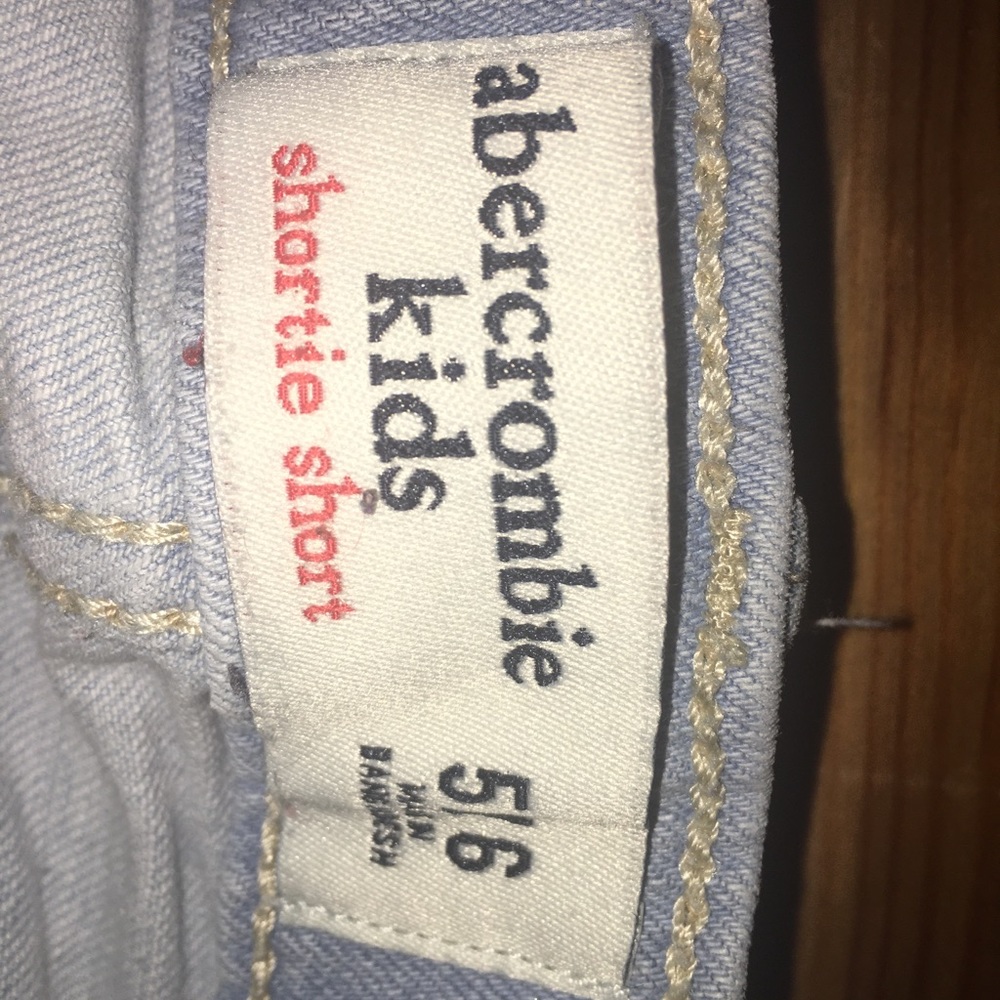 Bundle of 3 jean shorts! - Picture 3 of 7
